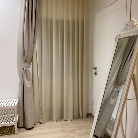 Judaica D'ortigia بيت للعطل